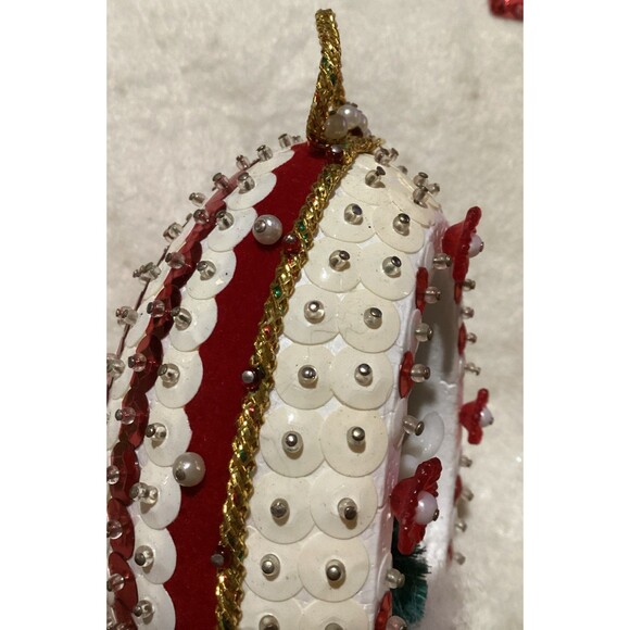VINTAGE OVAL Push Pin Christmas Ornament Deer Diorama Red Beaded Sequin Velvet - Picture 5 of 10